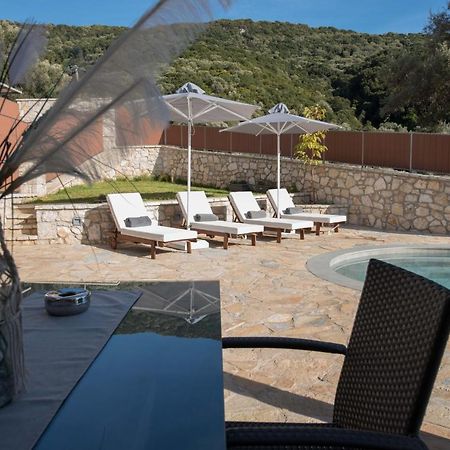 Mr Grey Luxury Villa Spartokhórion エクステリア 写真