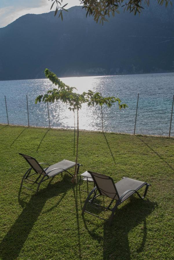 Mr Grey Luxury Villa Spartokhórion エクステリア 写真
